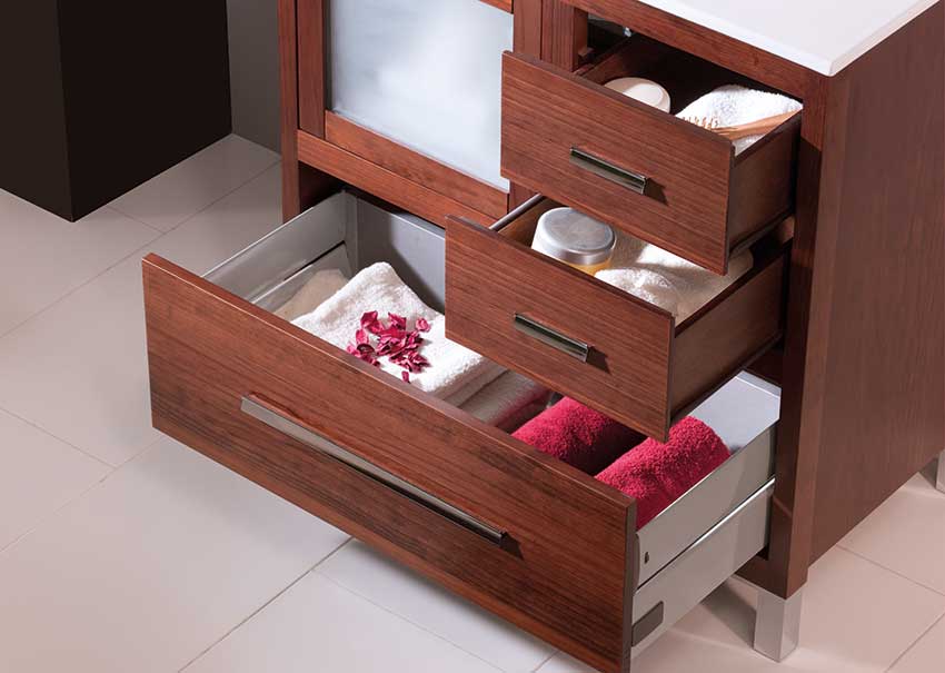 Muebles de Baño con Guías Hettich e Indaux