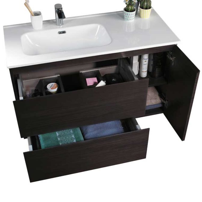 Guías Hettich de Extracción Total en Muebles de Baño Iris