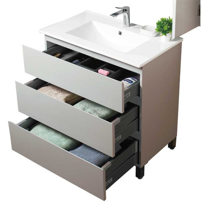 Guías Hettich de Extracción Total en Muebles de Baño Iris 3 cajones
